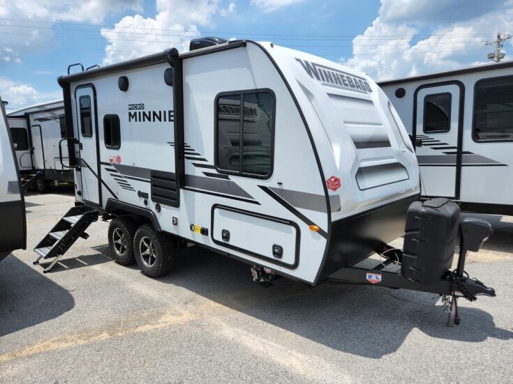 Thumbnail Photo undefined for New 2022 Winnebago Micro Minnie